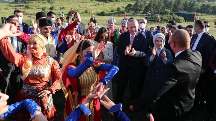 Erdoğan: Türkiye do të vazhdojë të jetë krah vëllezërve të saj në Ballkan