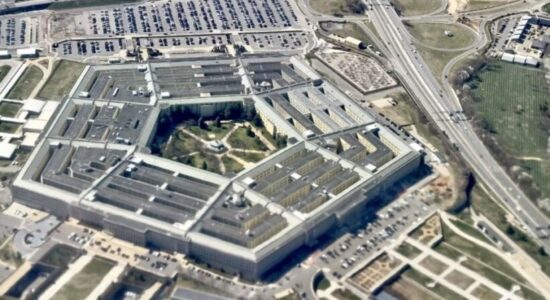 Trump nuk ‘harron’ as gazetarët, kufizime të reja për shtypin në Pentagon