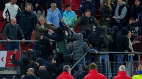 Dhuna në futboll, AZ përjashton nga stadiumi 43 tifozë