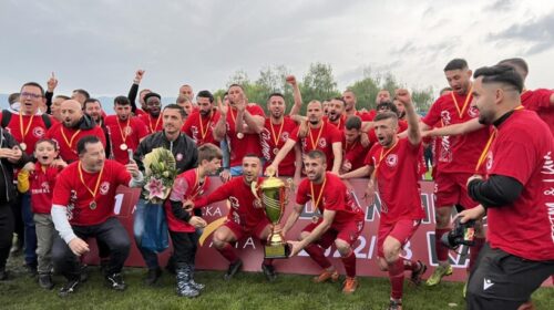 STRUGA FESTON TITULLIN E KAMPIONIT