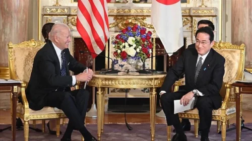 Biden takim me kryeministrin japonez, SHBA dhe Japonia zotohen për më shumë sanksione ndaj Rusisë