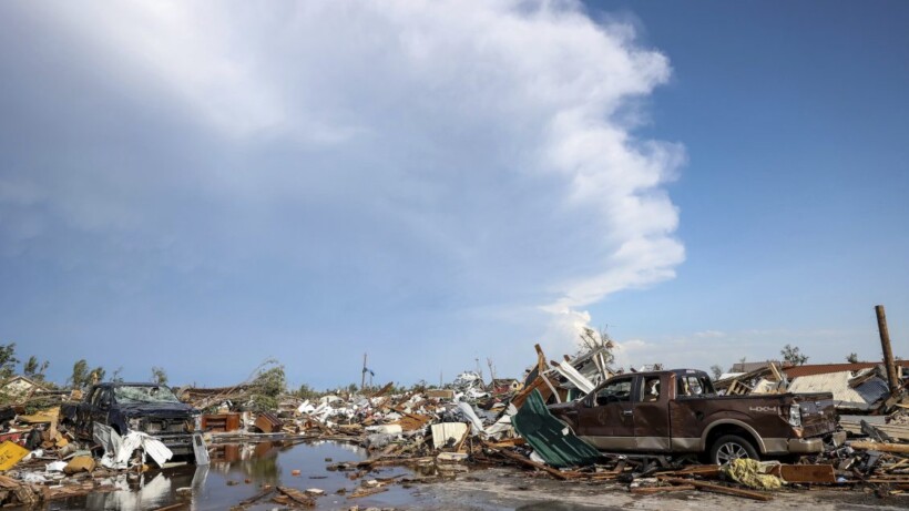 Tornadoja në Teksas la të vdekur tre persona, lëndoi 50, shkatërroi 200 shtëpi