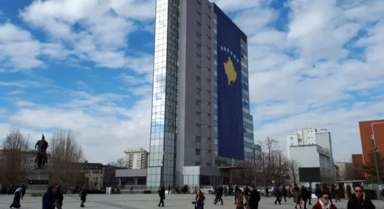 Qeveria e Kosovës: Nga Shqipëria zyrtare presim mbështetje, ndërmjetësues kemi shumë