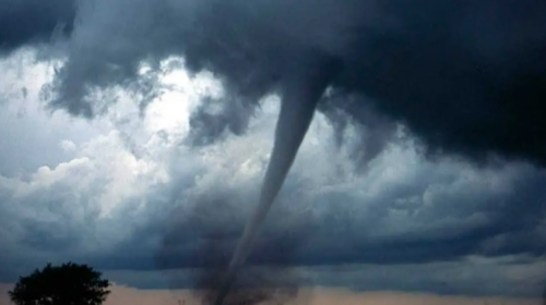 (VIDEO) Tornado shkatërruese në Misisipi të SHBA-së, një i vdekur dhe dhjetëra të plagosur