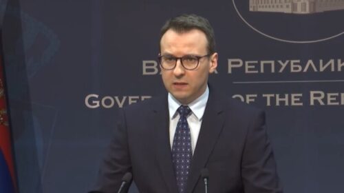 Petkoviq: Ambasadat nuk vendosin kur do të lirohen policët, jemi të shokuar me kërkesat e SHBA-së dhe Britanisë