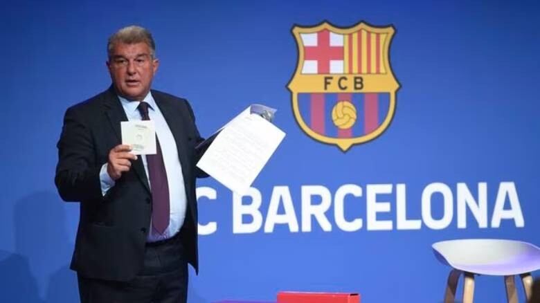Inspektorët e UEFA-s kërkojnë dënimin e Barcelonës, “topi” në fushën e Ceferin