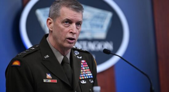 Gjenerali amerikan për situatën në veri: Duam të fokusohemi në paqe, udhëheqësit të jenë transparentë