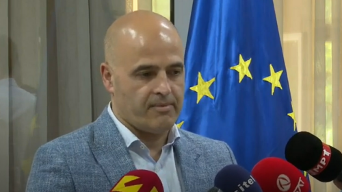 (VIDEO) Kovaçevski: Jo-ja u bë Po, e përgëzojmë Mickoskin!