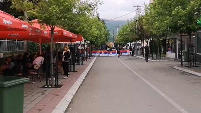 Vazhdojnë protestat në Zveçan e Leposaviq