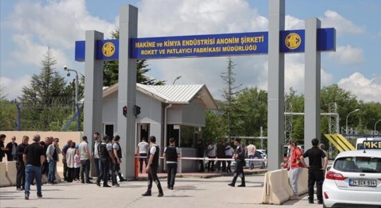 Një shpërthim në një fabrikë raketash në Turqi, vdesin 5 punëtorë