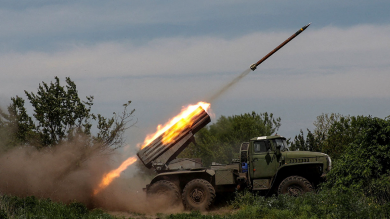 Kundërofensiva ukrainase, ushtarët e Zelenskyt rifitojnë 1.4 km territor në Bakhmut