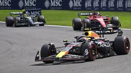 Verstappen nuk fal në pistë, triumfon edhe në Belgjikë! Leclerc lë jashtë podiumit Hamilton
