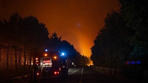 Rajoni jugor në Francë shpall ‘alarm të kuq’ për shkak të rrezikut nga zjarret