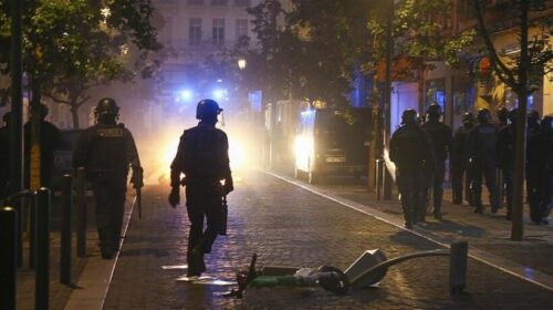 Francë, gjykata vazhdon masën e arrestit për policin që vrau 17-vjeçarin