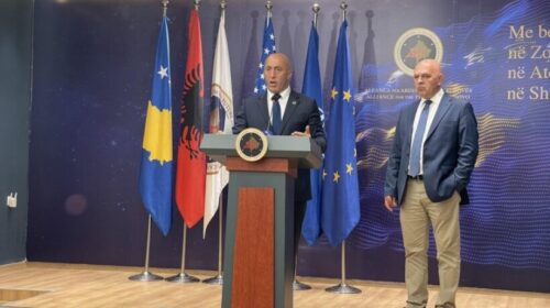 Haradinaj: Të formohet edhe një qeveri e unitetit në të cilën përfshihen të gjitha partitë, pa Kurtin