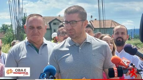 Mickoski: Besojë në fjalën e dhënë, 44 deputetët e VMRO-së nuk do të votojnë ndryshimet kushtetuese