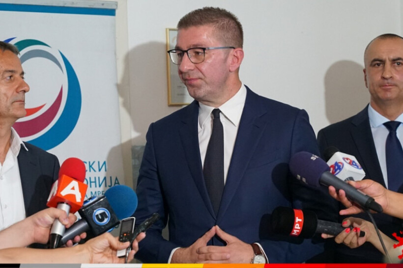 (VIDEO) Mickoski: Deputetët e VMRO-së fuqishëm kundër diktatit bullgar