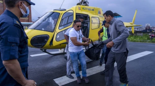 Gjashtë persona humbin jetën pas rrëzimit të një helikopteri në Nepal