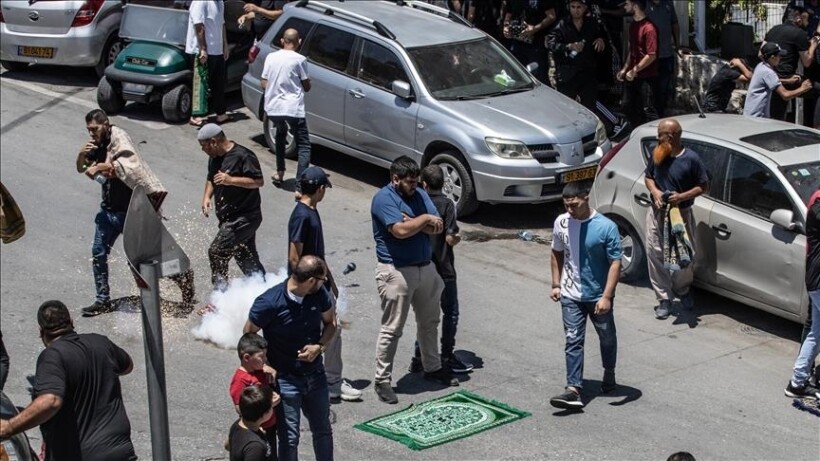 Policia izraelite ndërhyn gjatë faljes së namazit të xhumasë në Kudsin Lindor