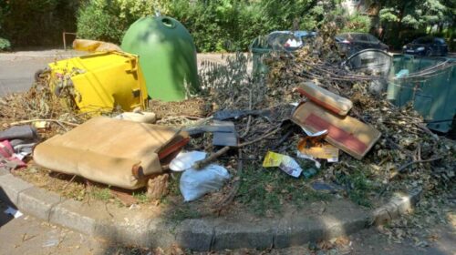 (FOTO) Eco-Patrulla largoi 50 metër kub mbeturina, u zunë disa persona duke hedhur mbetje ndërtimore