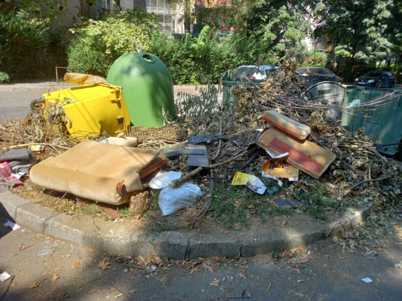 (FOTO) Eco-Patrulla largoi 50 metër kub mbeturina, u zunë disa persona duke hedhur mbetje ndërtimore