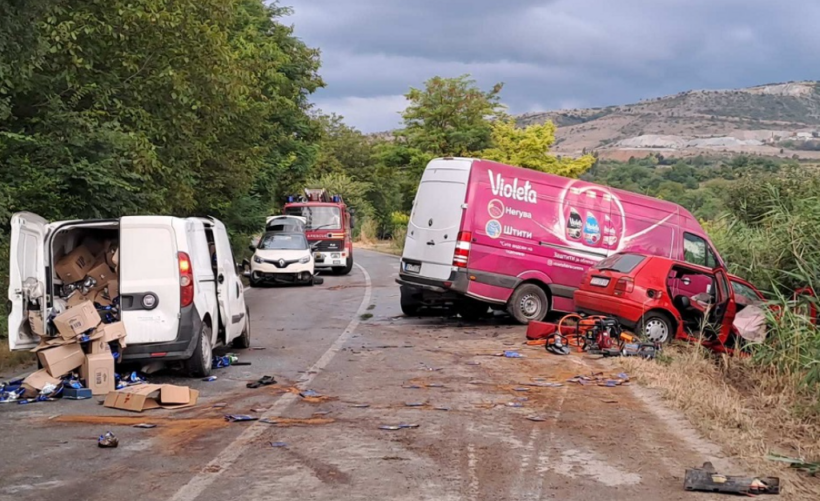 Aksidenti me dy viktima në Maqedoni, MPB jep detaje, janë përfshirë katër makina