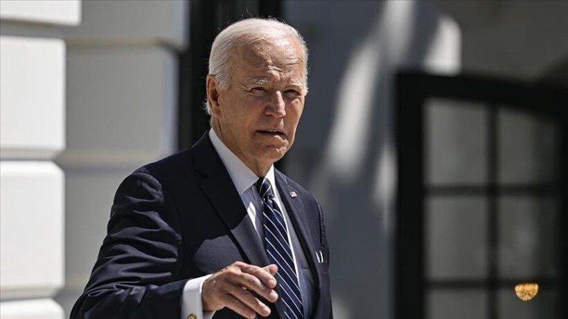 Presidenti Biden viziton zonën e dëmtuar nga zjarri në Hawaii dhe premton ndihmë