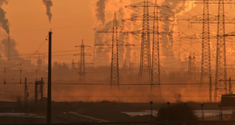 98% e evropianëve thithin ajër toksik, e zbulon raporti