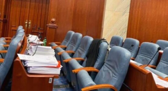(VIDEO) Përbërja e re qeveritare do të ketë 30 deputetë shqiptarë
