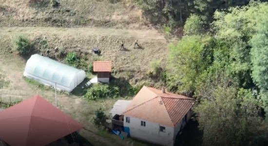 (VIDEO) Ja momenti kur terroristët serbë ikin maleve nga autoritetet e Kosovës