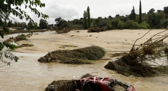 Nga reshje ekstreme shiu në përmbytje, mijëra të evakuuar në Spanjë