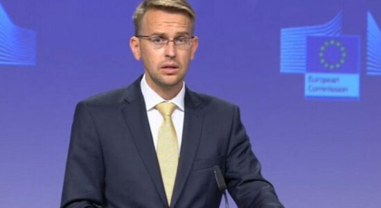 BE-ja thotë se po presin hetimet e plota para se të marrin masa ndaj Serbisë