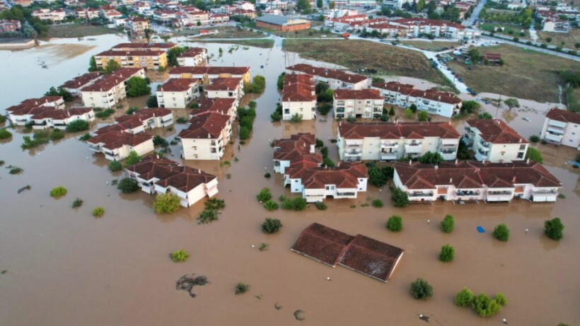 Të paktën dhjetë të vdekur dhe katër të zhdukur nga përmbytjet në Greqi