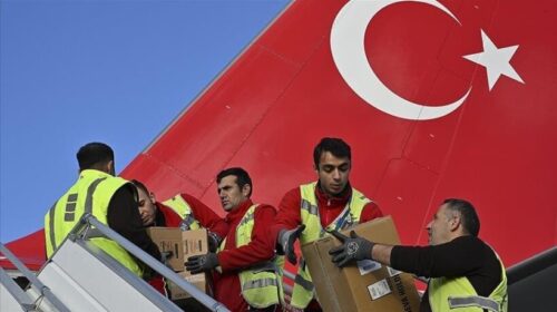 Dy avionë të Türkiye-s me ndihma humanitare për Gazën mbërritën në Egjipt