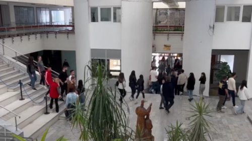 (VIDEO) Forumi për Ndryshime në Arsim kërkon veting për arsimin e lartë
