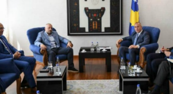 Haradinaj tregon se pse e kishte pritur Radoiçiqin në zyrë