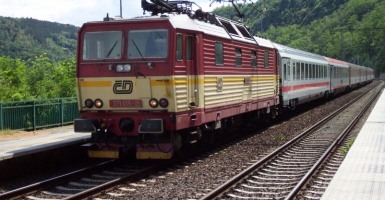 Anulohen linjat e trenit Shkup-Manastir, nga 25 tetori treni do të qarkullojë vetëm një herë në ditë