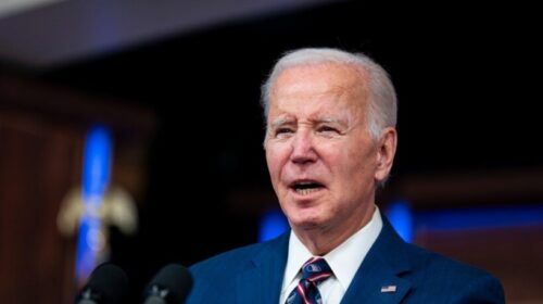 Biden porosit familjarët e pengjeve të Hamasit: Mbahuni, po vijmë