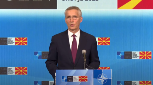 (VIDEO) Kreu i NATO-s: Ka tensione në veri të Kosovës dhe në Bosnje, por nuk ka rrezik të drejtëpëdrejtë ushtarak