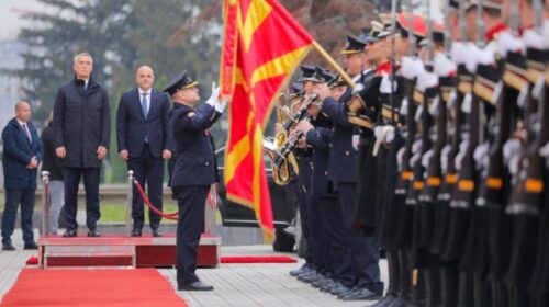 (VIDEO) Stoltenberg në Shkup, Të jesh pjesë e NATO-s do të thotë siguri