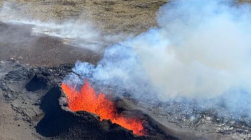 Vullkani krijon panik në Islandë, evakuohen mijëra banorë pas qindra tërmeteve