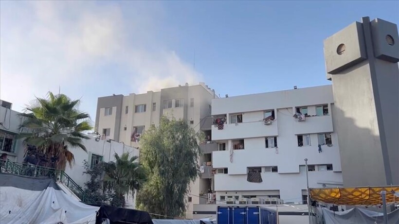 (VIDEO) Ushtria izraelite dëboi me forcë të zhvendosurit dhe pacientët nga spitali Al-Shifa
