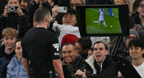 FIFA po konsideron mundësinë për t’i dhënë më shumë ‘pushtet’ sistemit VAR