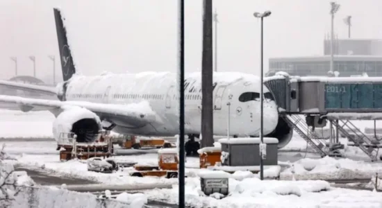 Video nga pista e Munihut, bora e madhe pamundësoi fluturimet