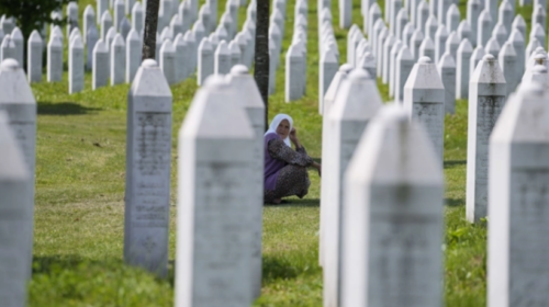 Bosnjë: Arrestohen 7 të dyshuar për krime lufte në Srebrenicë