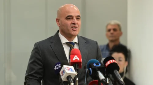 (VIDEO) Kovaçevski: Kryediplomatja bullgare nuk deklaroi se ka kushte të reja për Shkupin