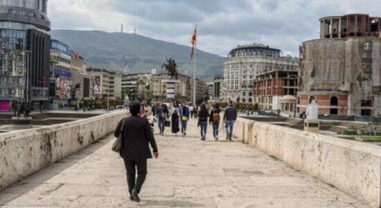 (VIDEO) Alarm demografik – Popullsia po plaket, mosha mesatare është 42,21 vjet