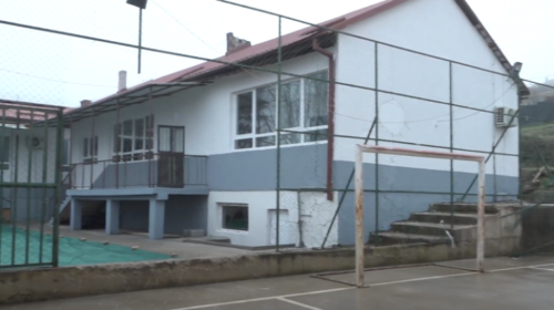 (VIDEO) Shkolla fillore e Koliçanit të Epërm rinovohet tërësisht