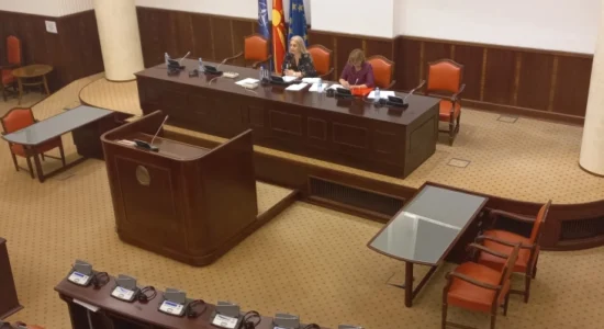 Komisioni i shëndetësisë do të organizoj debat mbikëqyrës për ndotjen e ajrit