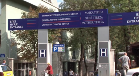 MPB: Shtetasi turk i cili ndërroi jetë pardje në spitalin “Nënë Tereza”, kishte rënë nga një objekt ku po punonte